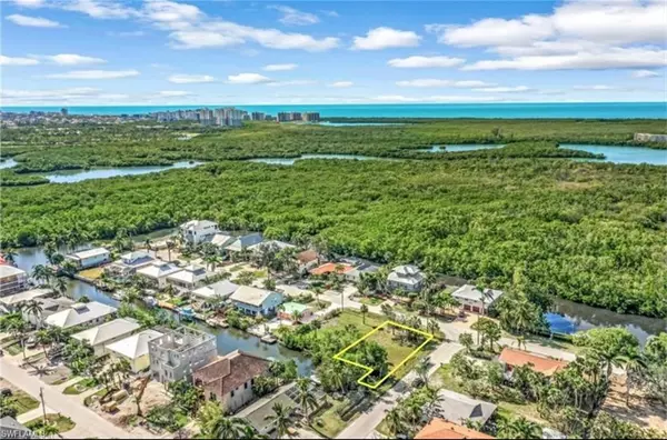 1294 Venetian WAY, Naples, FL 34110