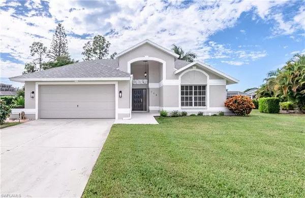 716 Belville BLVD, Naples, FL 34104