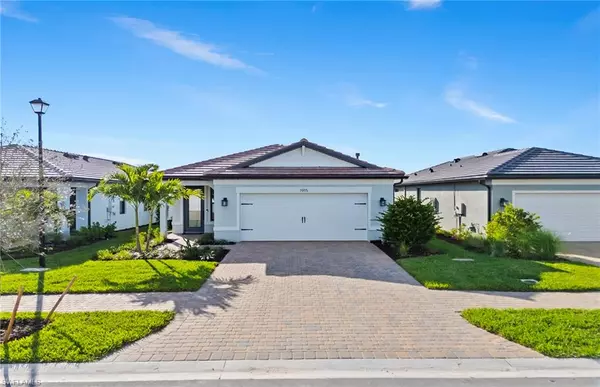 1915 Sierra CT, Naples, FL 34120