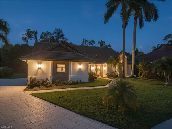 2140 Harlans RUN, Naples, FL 34105