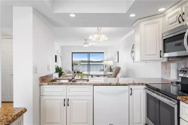 Bonita Springs, FL 34134,4835 Bonita Beach RD #104