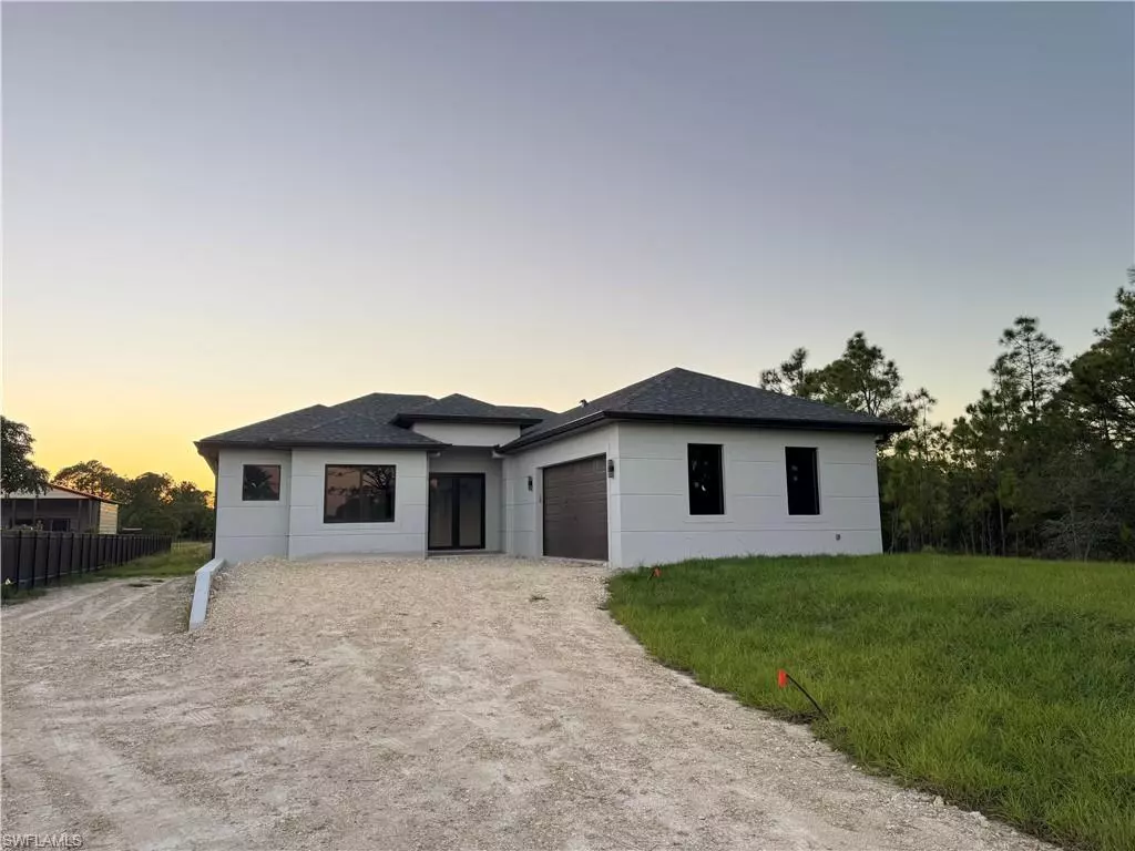 Naples, FL 34120,2643 Desoto BLVD N