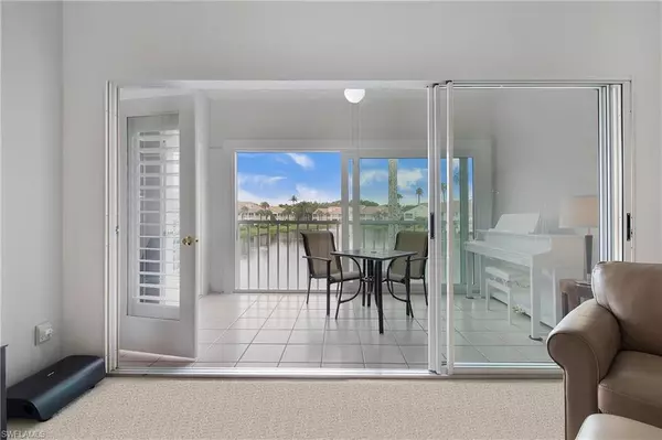 Naples, FL 34108,8375 EXCALIBUR CIR #I4