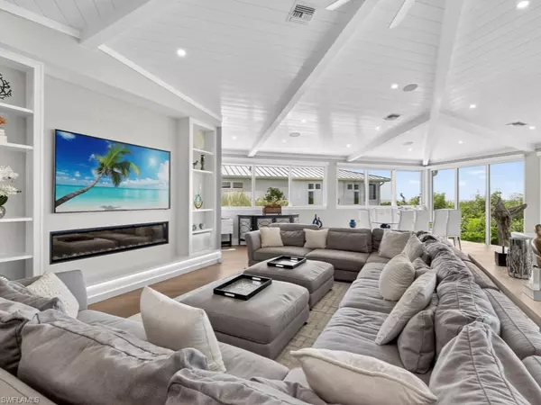 Marco Island, FL 34145,680 Waterside DR