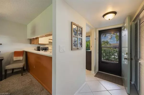 Naples, FL 34113,5741 Gage LN #104D