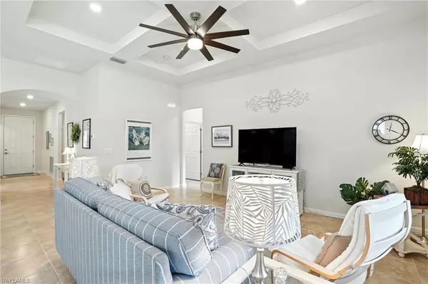 Naples, FL 34120,8874 Horned Lark DR