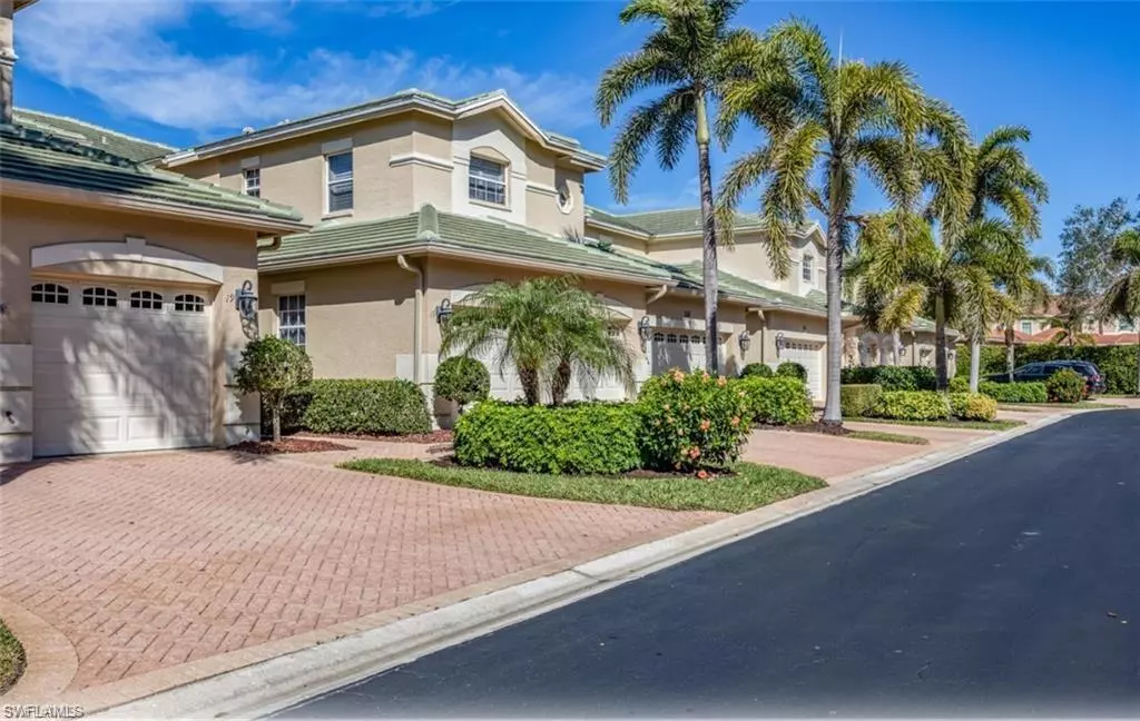 Naples, FL 34119,558 Vintage Reserve LN #19B