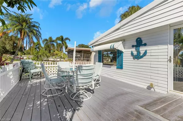 Naples, FL 34114,20 Derhenson DR