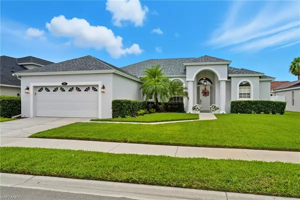 189 Skipping Stone LN, Naples, FL 34119