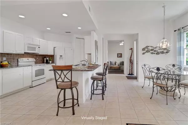 Naples, FL 34104,994 Eastham WAY #V101