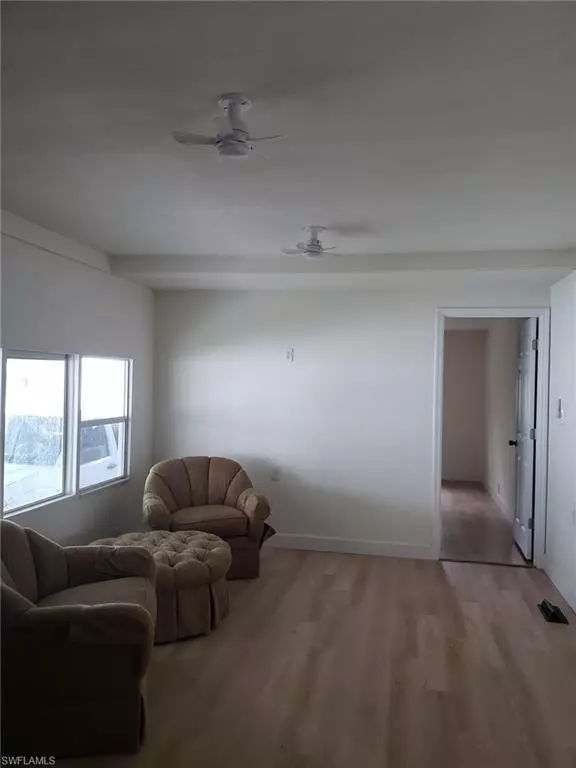 Naples, FL 34113,11 Muleshoe TRL #253