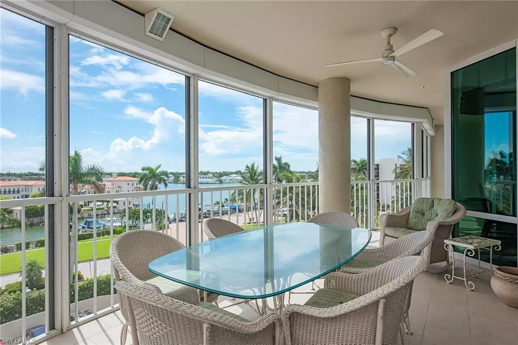 Naples, FL 34103,3971 Gulf Shore BLVD N #505