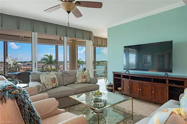 Naples, FL 34103,3971 Gulf Shore BLVD N #505