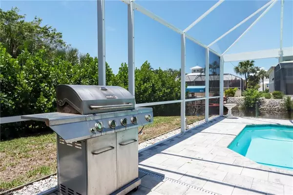 Bonita Springs, FL 34135,9755 Bobwhite LN