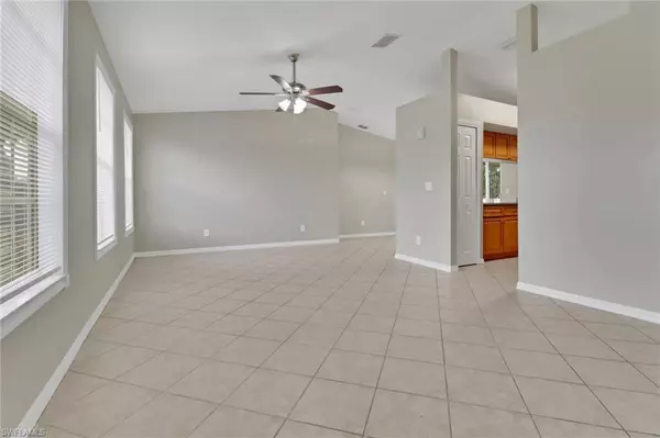 Cape Coral, FL 33991,1121 SW 9th AVE