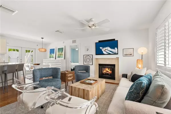 725 Central AVE, Naples, FL 34102