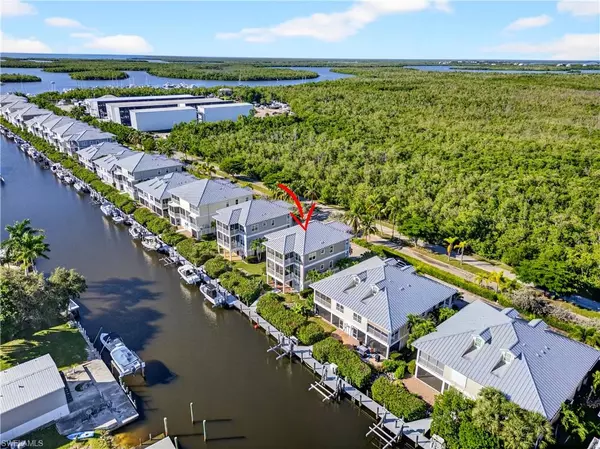 322 Angler Dr DR #502, Goodland, FL 34140