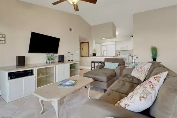 Naples, FL 34109,4680 Saint Croix LN #537