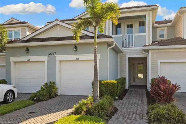 Naples, FL 34112,4607 Arboretum CIR #202