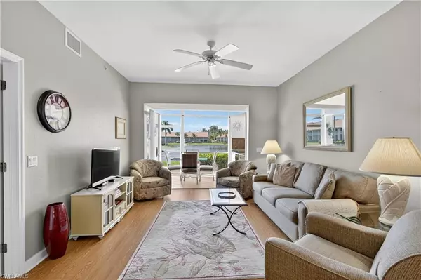 Naples, FL 34112,2345 Magnolia LN #6709