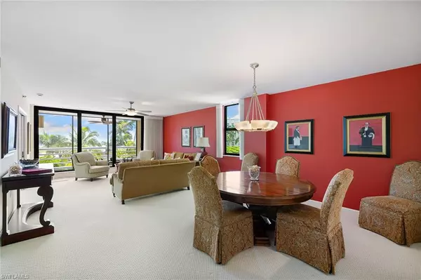 Naples, FL 34103,3100 Gulf Shore BLVD N #303