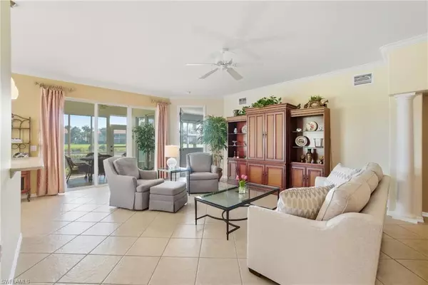 Naples, FL 34114,3904 Forest Glen BLVD #7-101