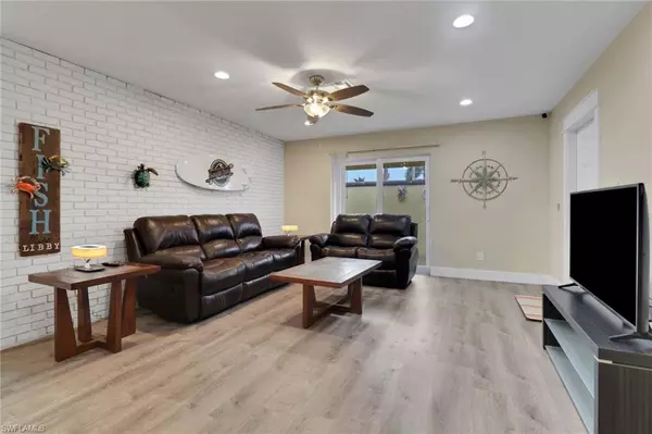 Naples, FL 34112,159 Teryl RD #E3