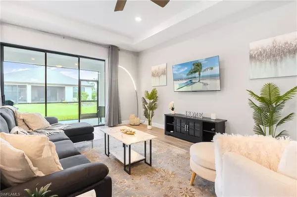 Cape Coral, FL 33991,3801 SW 3rd ST