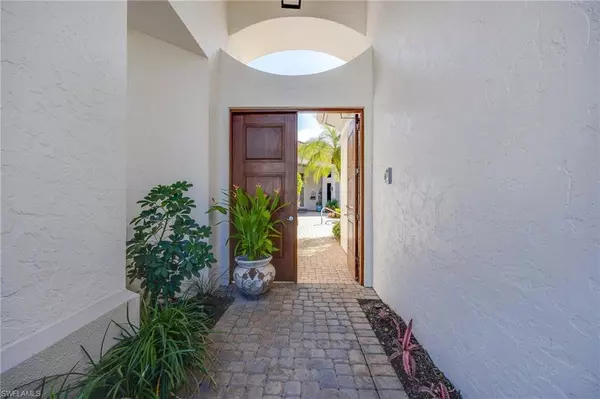 Naples, FL 34108,1268 Grand Isle CT