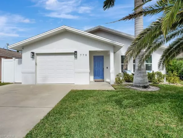 779 100th AVE N, Naples, FL 34108