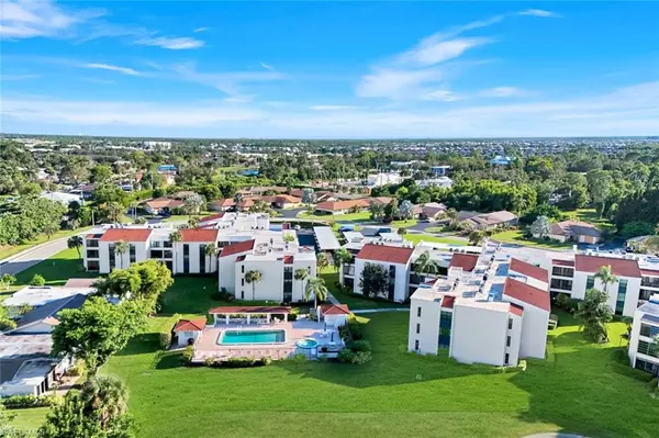 3615 Boca Ciega DR #110, Naples, FL 34112