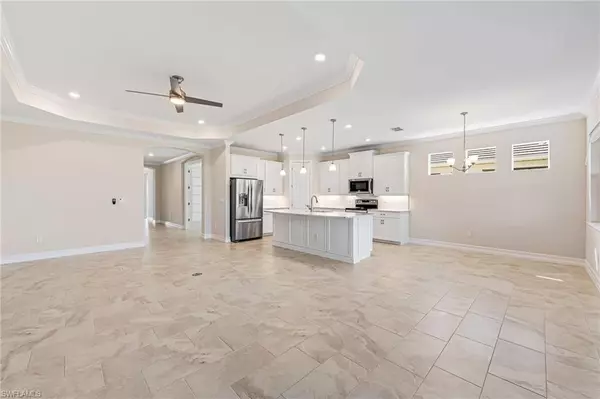 Naples, FL 34114,534 Kamari CV