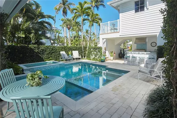 Naples, FL 34102,231 11th AVE S