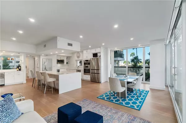 Naples, FL 34103,4031 Gulf Shore BLVD N #22