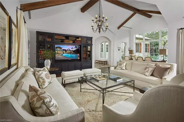 Naples, FL 34110,29120 Teramo WAY