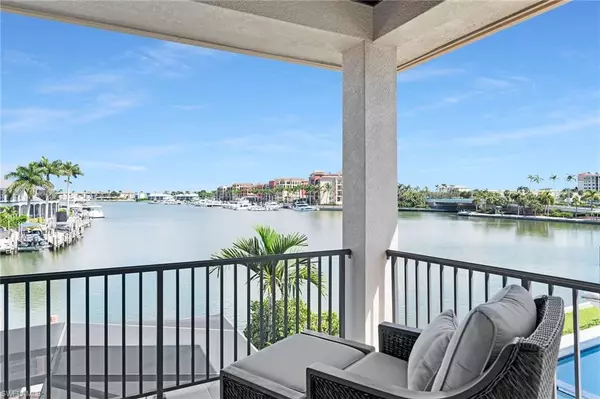 Marco Island, FL 34145,710 Tigertail CT