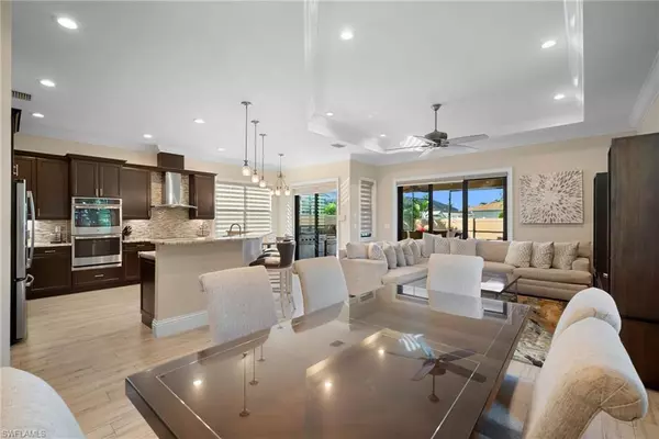 Naples, FL 34108,699 98th AVE N