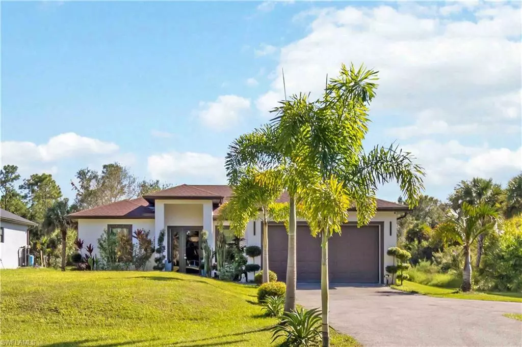 Naples, FL 34120,2960 6th AVE NE