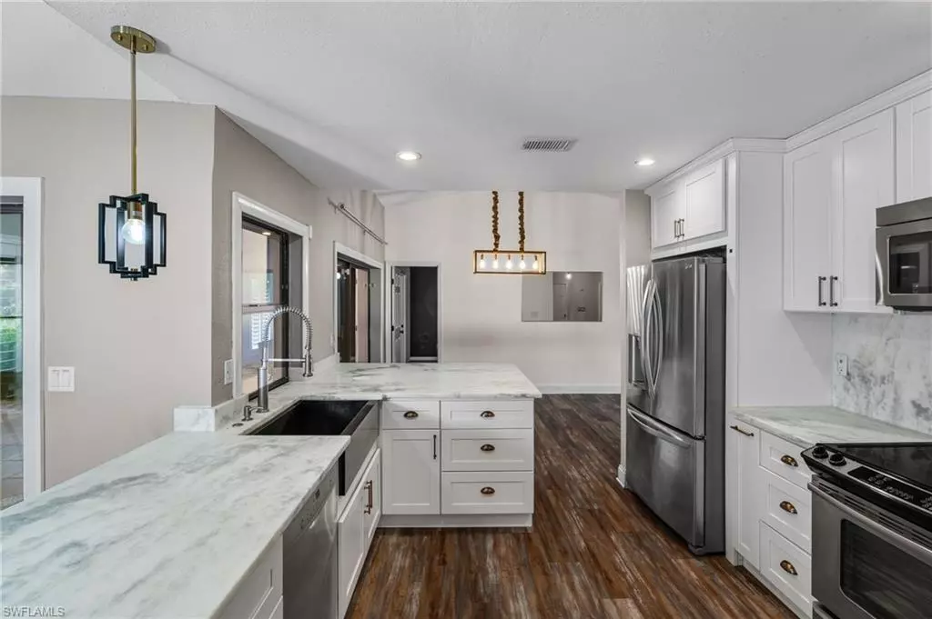 Cape Coral, FL 33991,1828 SW 18th TER