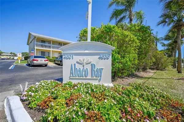 4607 Bayshore DR #K7, Naples, FL 34112