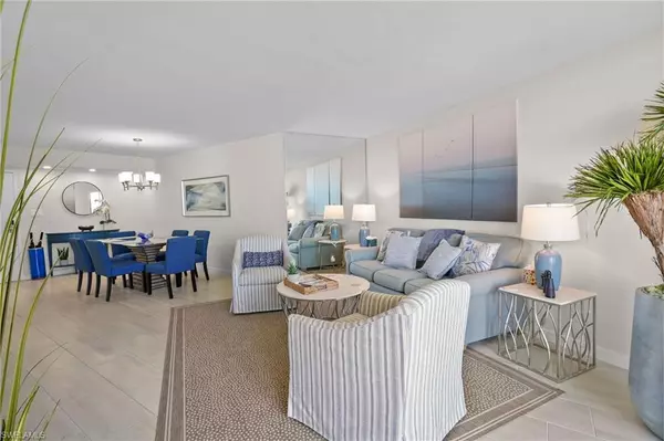 Marco Island, FL 34145,380 Seaview CT #1107