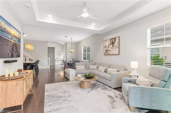 Naples, FL 34114,9194 Cayman DR