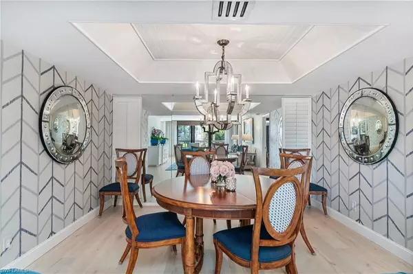 Naples, FL 34103,4551 Gulf Shore BLVD N #205