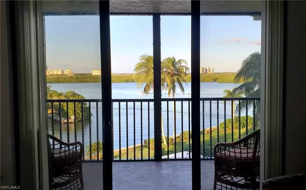 15 Bluebill AVE #406, Naples, FL 34108