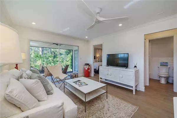 Naples, FL 34108,301 Ridge DR