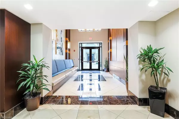 Naples, FL 34108,9115 Strada PL #5416