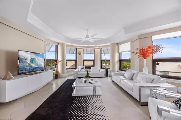 Naples, FL 34108,9115 Strada PL #5416