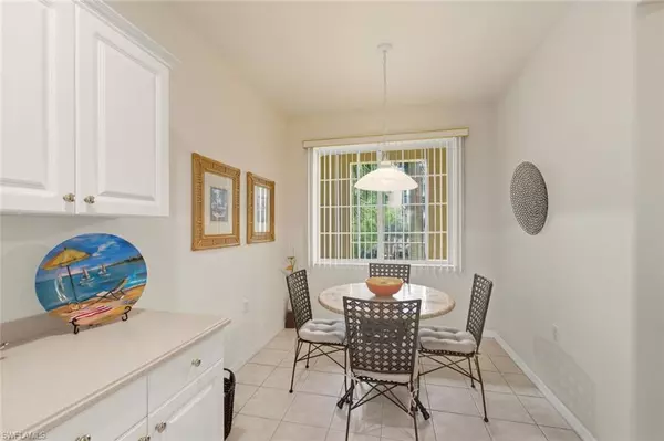 Naples, FL 34112,4863 Hampshire CT #106