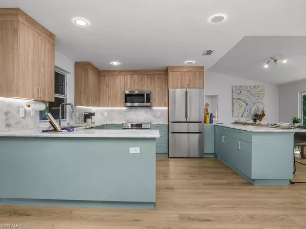 Naples, FL 34119,5311 Hickory Wood DR