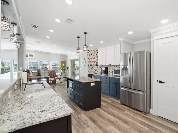 Fort Myers Beach, FL 33931,17550 Canal Cove CT